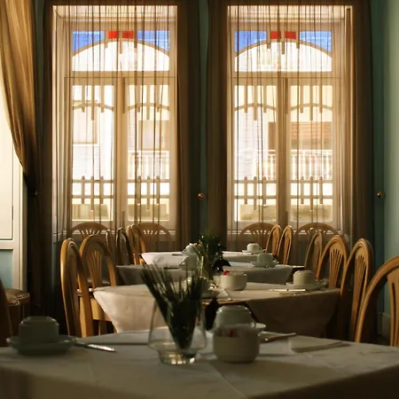 As Americas Hotel